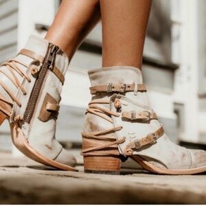 Freebird by Steven Crue Ankle Boot in Ice Off White/Tan
